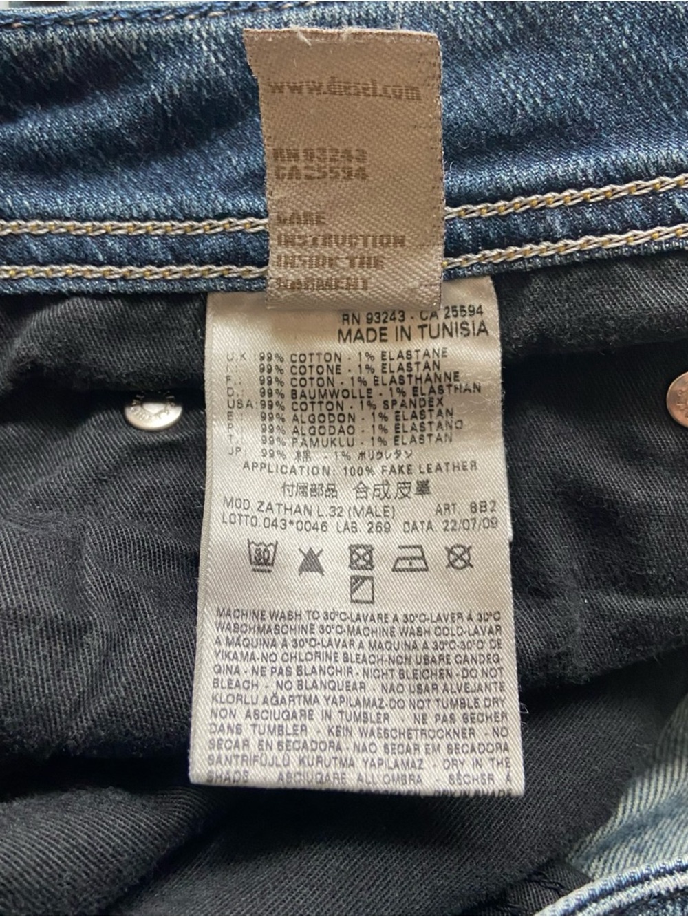 Diesel Zathan Bootcut Jeans Mens 33x32 Blue Distressed Y2K Denim 00882 - Picture 8 of 8
